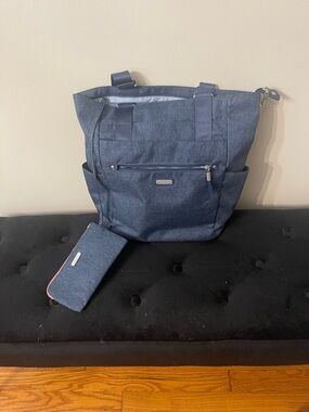 Baggallini Denim-Textured Navy Blue Messenger Tote with Matching Wallet